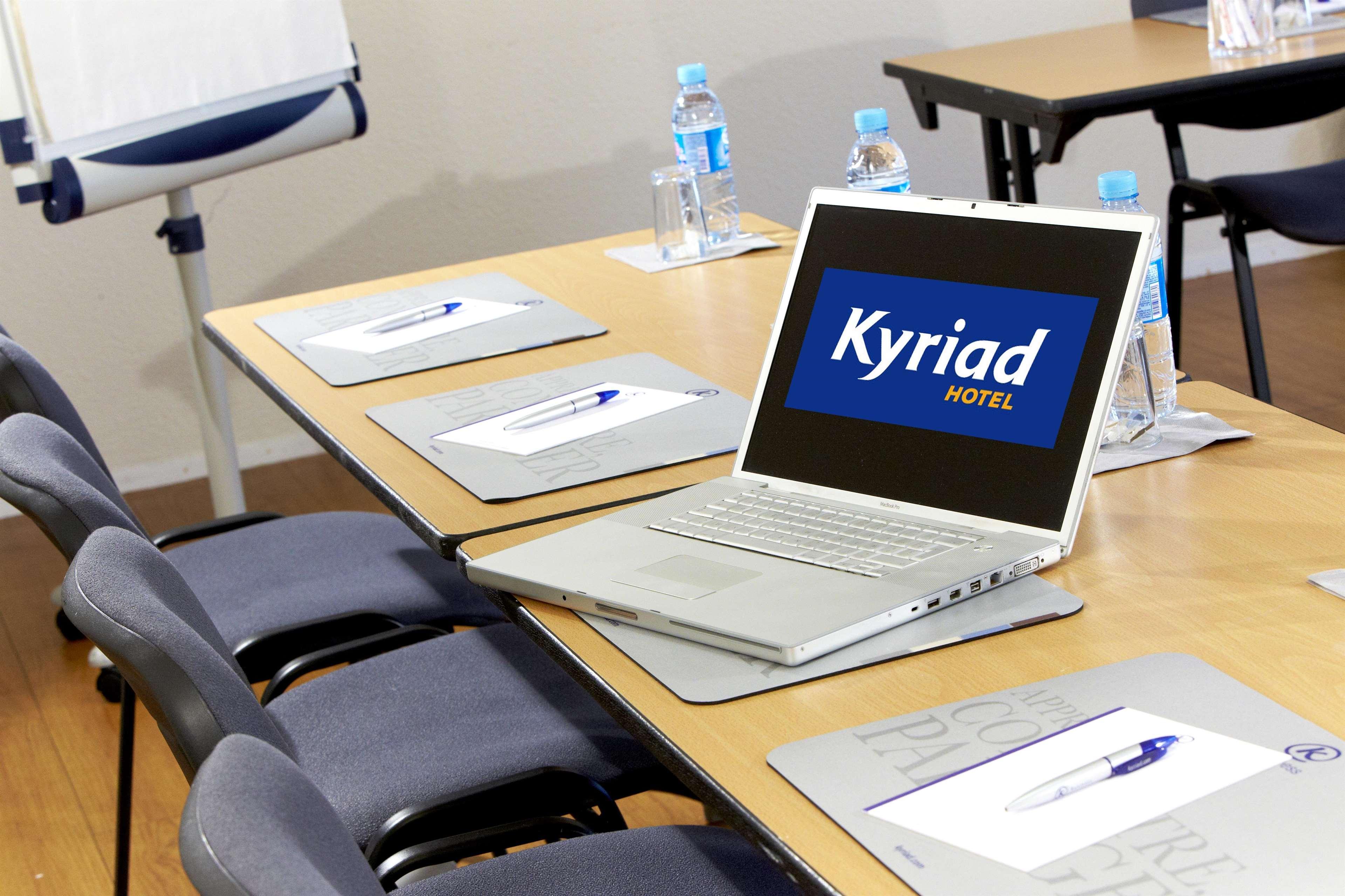 Kyriad Angers Sud Ponts-De-Ce Les Ponts-de-Cé エクステリア 写真